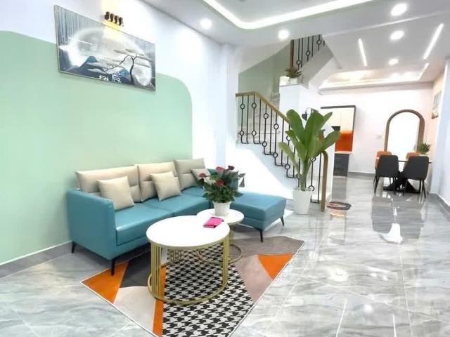 Chính chủ bán nhà 1 trệt 1 lầu – mt trung tâm phường 4 – tp. Tân an – long an – dt 70m2 – giá 2