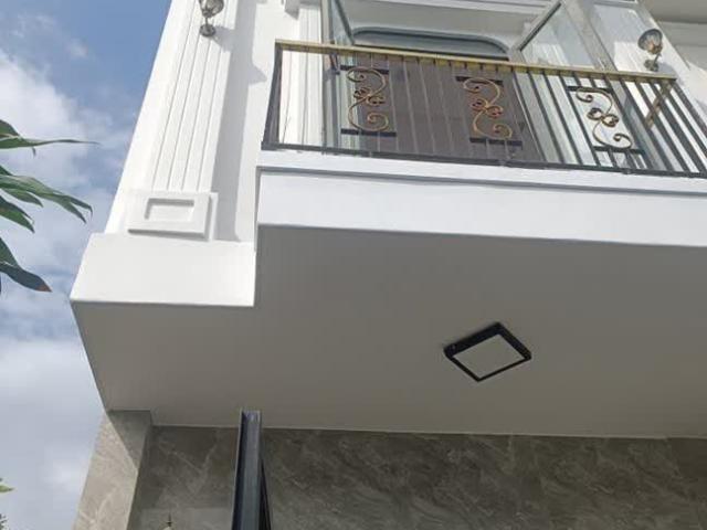 Chính chủ bán nhà 3 tầng Hoà An – Giá 3 tỷ 150, full nội thất, hỗ trợ môi giới 50tr