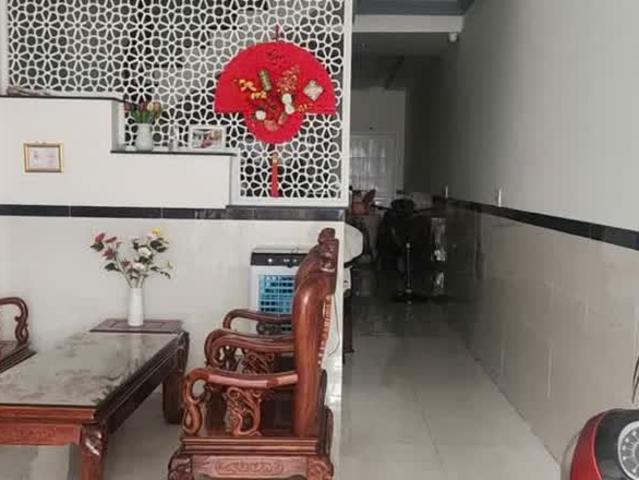 Chính chủ bán nhà 3 tầng mặt phố, 4 PN ngay trung tâm hành chính BRVT