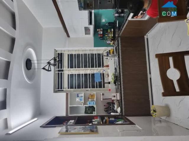Chính Chủ Bán Nhà 4 Tầng Nội Thất Giá Rẻ Mt Đường Kiều Sơn