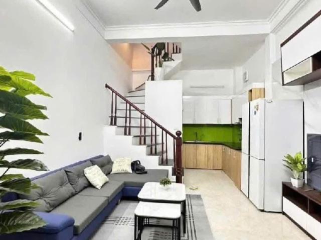 Chính Chủ Bán Nhà 4 Tầng Siêu Đẹp Đường Cầu Giấy P Dịch Vọng Hà Nội