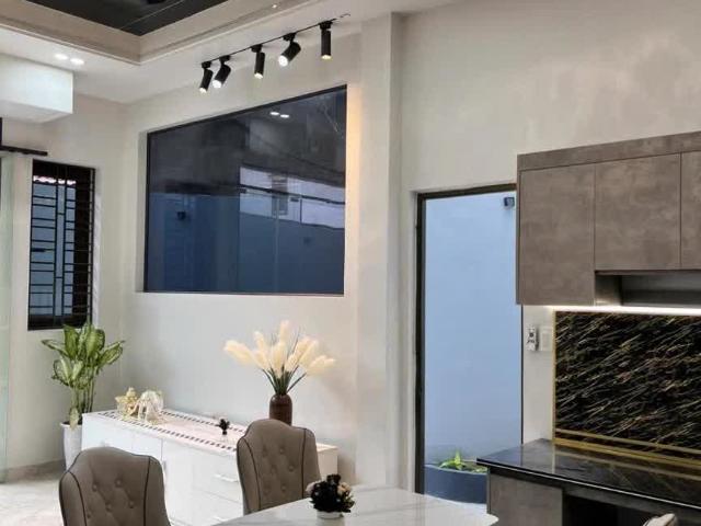 Chính Chủ Bán Siêu Phẩm Nhà Đẹp 4 tầng lô góc xây mới tinh tại ngõ 46 Lạch Tray