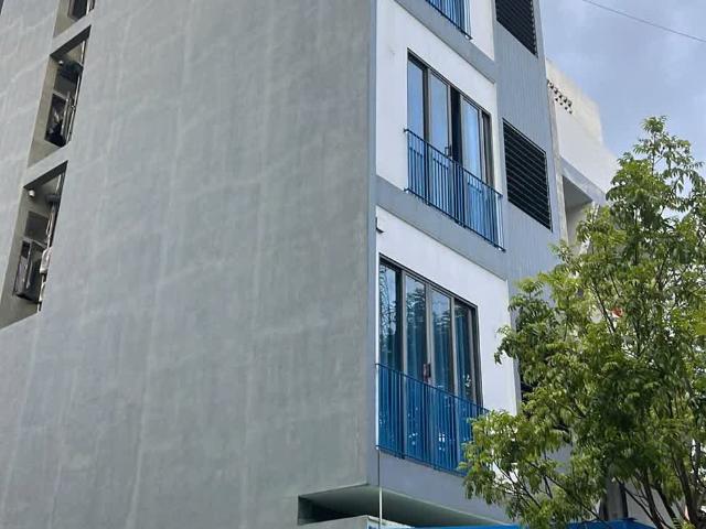 Chính chủ bán toà căn hộ 2MT, 5 tầng, vừa ở riêng biệt, vừa khai thác dòng tiền 60tr/tháng. Lh