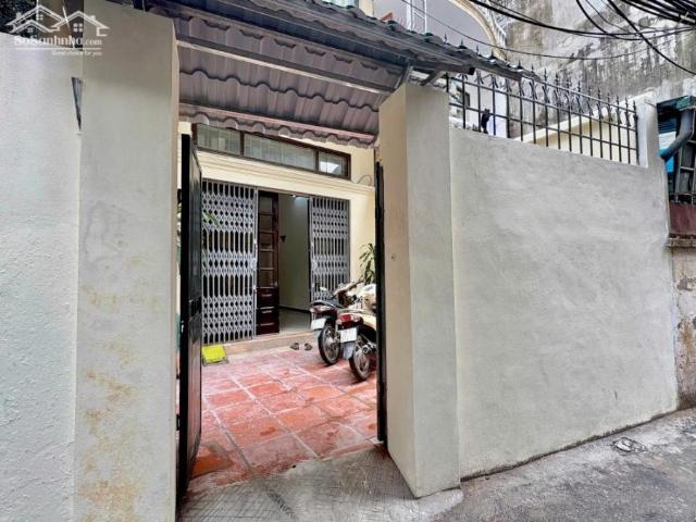 Chính chủ cần cho thuê nhà nguyên căn ngõ 376 đường Khương Đình, phường Hạ Đình, Thanh Xuân HN