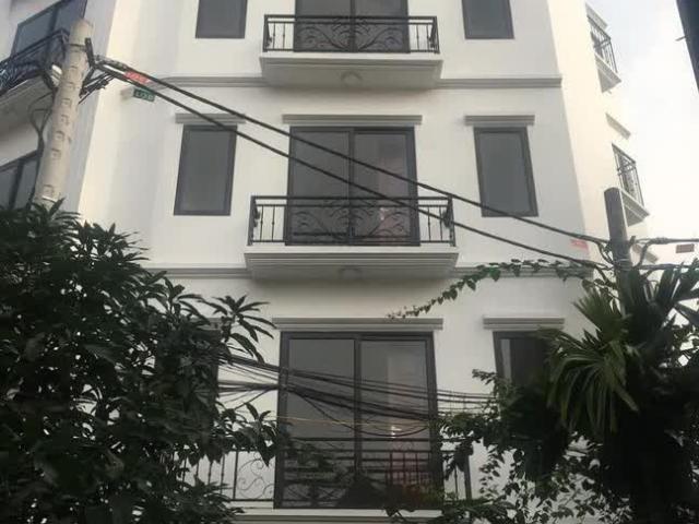 Chính chủ cần bán nhà 5 tầng ở Di Trạch Huyện Hoài Đức TP Hà Nội