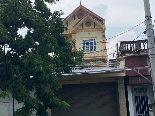 Chính Chủ Cần Bán Nhà 3 Tầng Hiện Đại Tại Đường 10, Thành Phố Hoa Lư, Ninh Bình – Giá Rẻ Nhất
