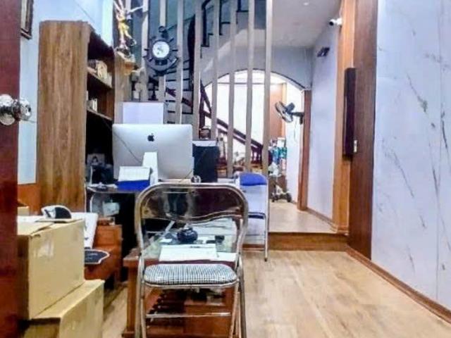 Chính chủ cần bán nhà 3 tầng – ngõ 122 phố kim giang giao thông thuận tiện kết nối nguyễn xiển – vành đai 3 – linh đàm