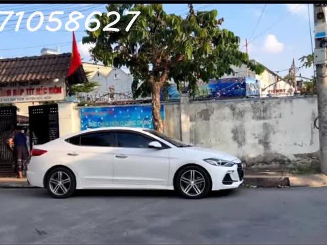 Chính chủ cần bán nhà trung tâm Hóc Môn đường xe hơi đậu cửa DT 900m2 giá đầu tư