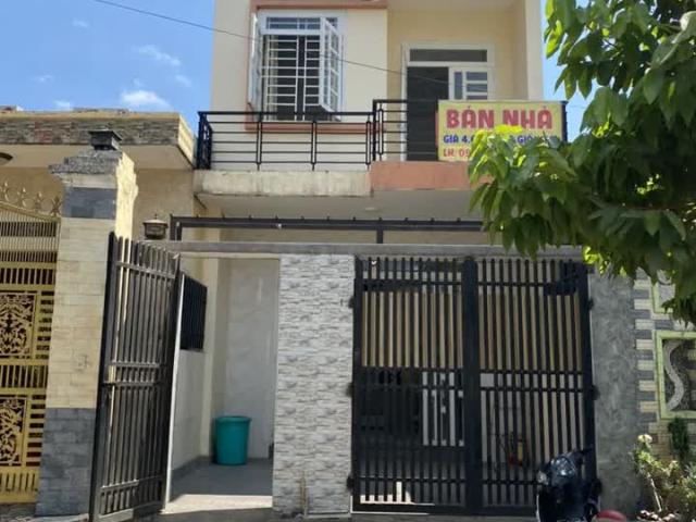 Chính Chủ Cần Bán Nhà Gấp, KDC Biconsi, Tp. Dĩ An, Bình Dương. Đặc Điểm Nổi Bật, Và Tiện Ích
