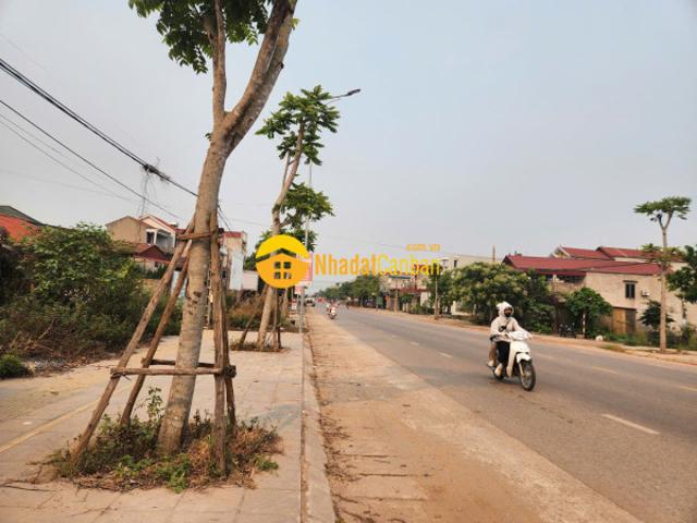 Chính chủ cần bán nhà mặt tiền khủng 9,2m, chũ, lục ngạn