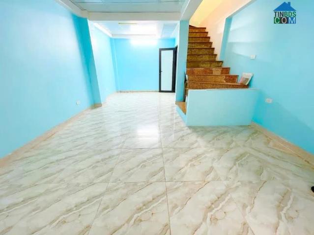 Chính Chủ Cần Bán Nhà Đẹp Mặt Phố Kinh Doanh Nguyễn Khang, TT Cầu Giấy 33m2, 5 Tầng, Giá 9.5 Tỷ
