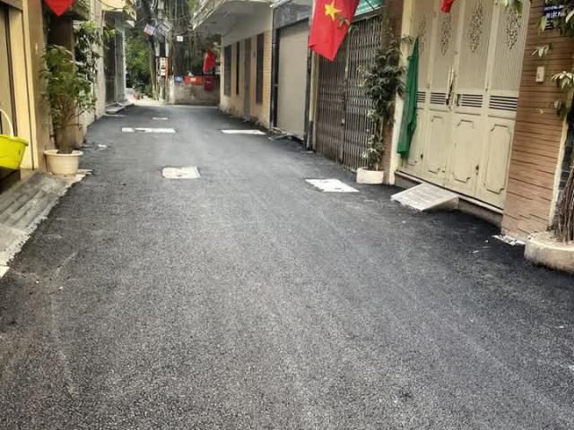 Chính chủ cần bán nhà phố Khương hạ DT 50m2, MT 4.2m, SĐCC, Đường ô tô tải chạy vòng quanh Giá