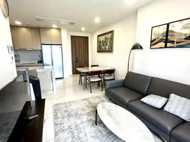 Chính chủ cần bán Căn hộ Cao Cấp Chung Cư Hùng Vương, P11. Q5: 2 phòng ngủ