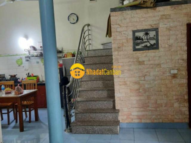 Chính chủ cần bán gấp, căn nhà 2 tầng, ô tô vào, giá chỉ nhỉnh 2 tỷ 0835459