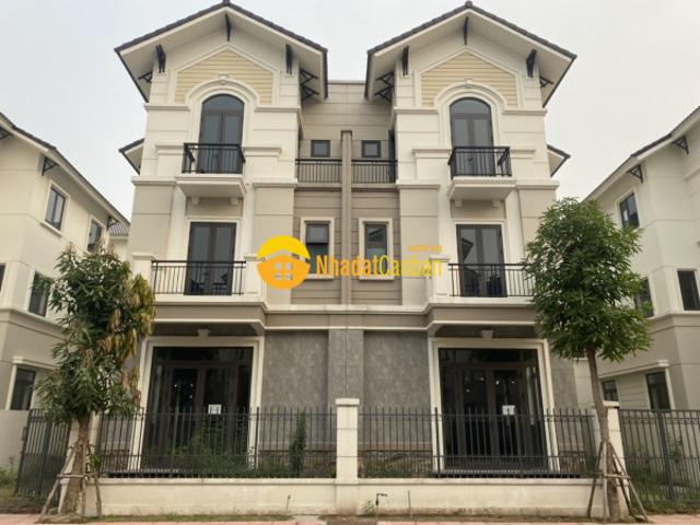 Chính chủ cần bán gấp cặp biệt thự song lập 270m2 khu dân trí cao chỉ với 13.25 tỷ