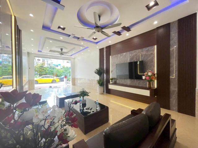 Chính chủ cần bán gấp nhà 3 tầng minh phương