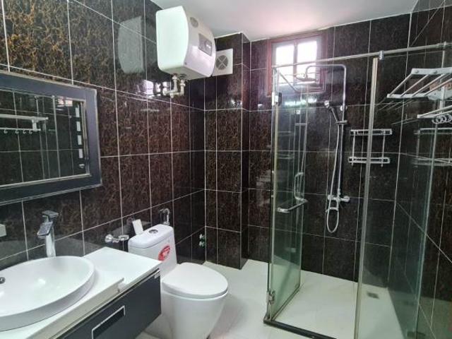 Chính chủ cần bán gấp nhà phố Thạch Bàn Long Biên 65m x MT 5m hơn 2,5 tỷ