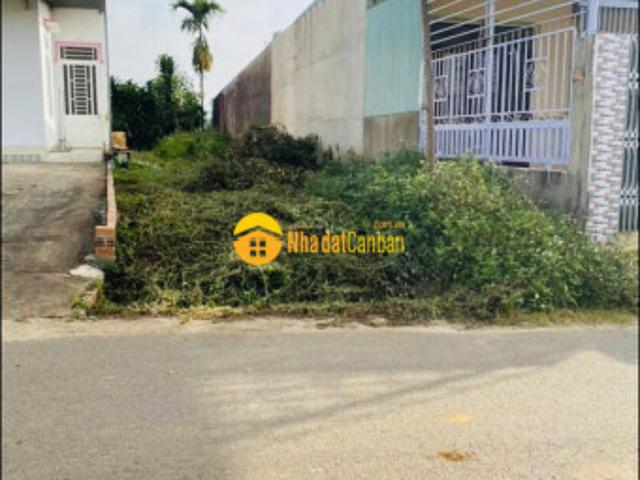 Chính chủ cần bán đất đường nguyễn hữu trí, huyện bình chánh shr