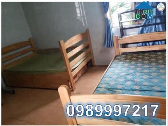 Chính chủ cho thuê cả nhà 3 tầng tại 930 Nguyễn Khoái, Hoàng Mai  7tr/th  0989997