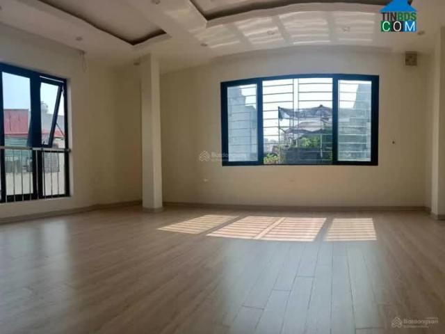 Chính chủ Cho thuê nhà ngay đầu ngõ 143 phố Yên Lãng. Phường Thịnh Quang, Đống Đa