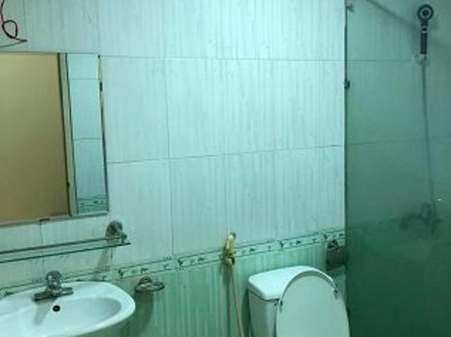 Chính chủ cho thuê nhà riêng ngõ 189 Ngọc Lâm, đường Hồng Tiến kéo dài