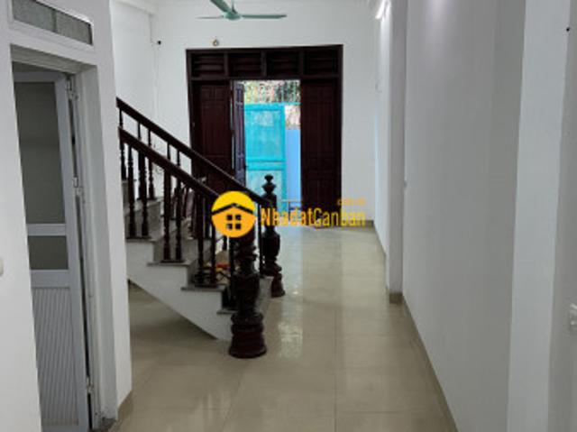 Chính chủ gửi bán nhà liên ninh thanh trì dt 58m2 x 3 tầng, giá chỉ 2.15 tỷ