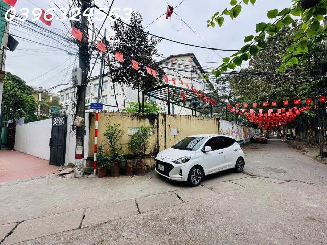 Chính chủ gửi bán nhà phố hoàng liệt – hoàng mai ô tô dừng đỗ cổng, view trường học, full nội thất, 8.5 TỶ
