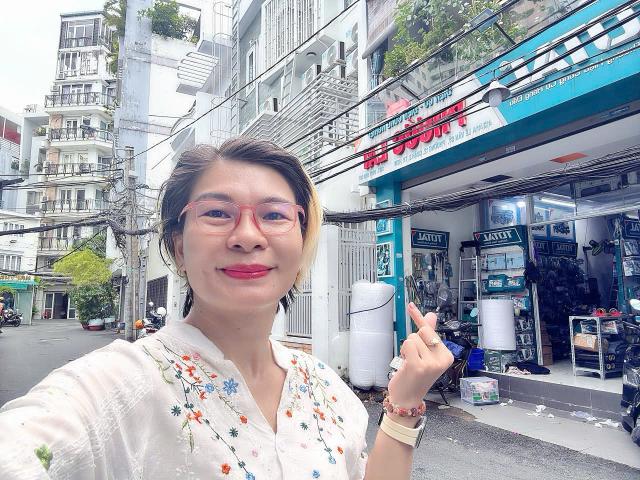 Chính chủ ở nước ngoài cần bán nhà 4 tầng hxh đ. Lê văn sỹ, quận 3 ngang đẹp 7,6m*14m giá tốt nhất khu vực đang chào