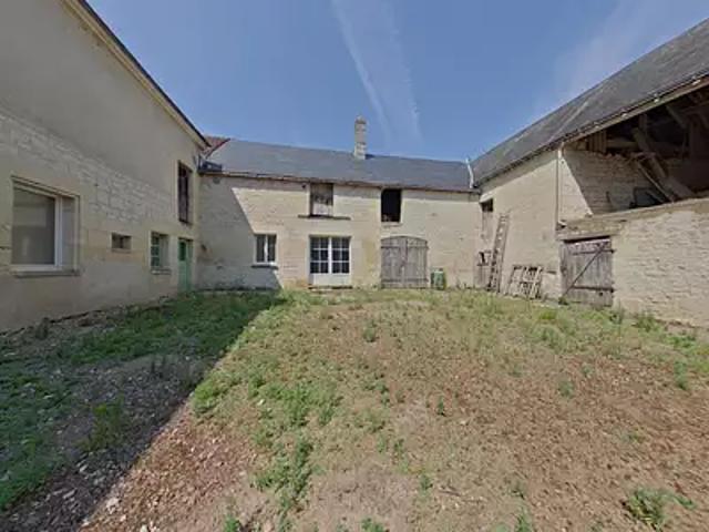 Chinon 37500 Achat / Vente maison 2 pièces t2 au dernier étage