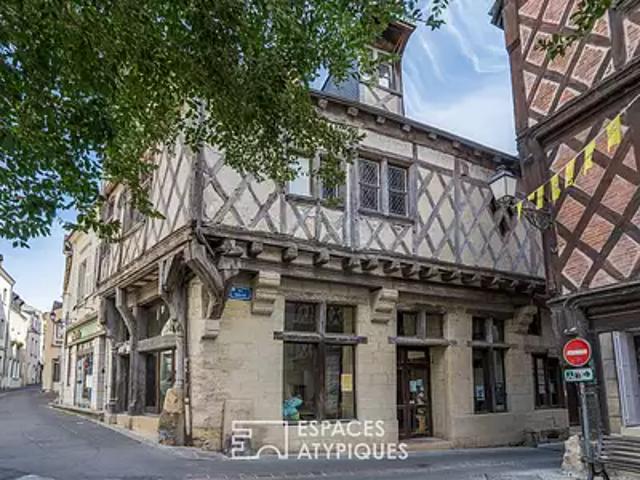 Chinon 37500 Achat / Vente maison 7 pièces t7 au dernier étage cave