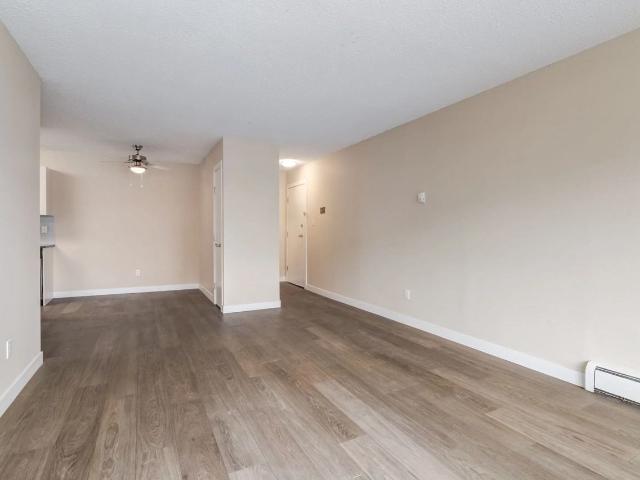 Chinook Gardens 2 Bedroom Apartment for Rent at 510, 520, 530, 540 57 Ave SW, Calgary, AB T2V 0H2 Windsor Park