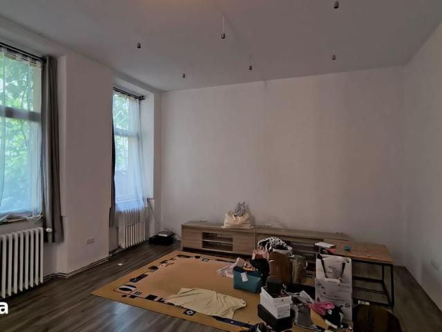 Chirie, 2 camere, Vasile Alecsandri. 450 €/lună. Comision 0