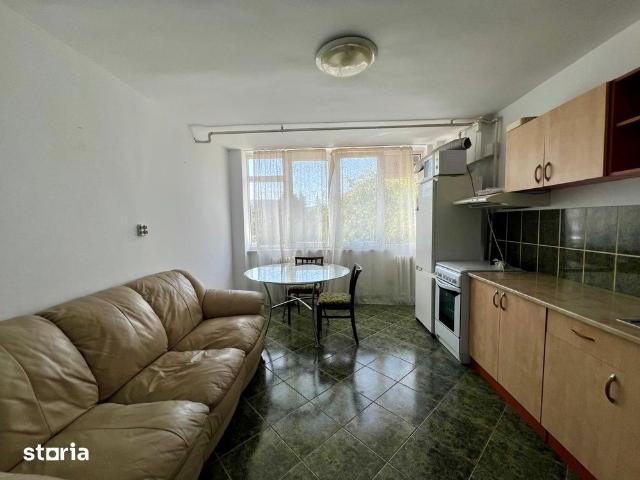 Chirie 2 camere zona Crisan mobilat utilat 250eur/luna