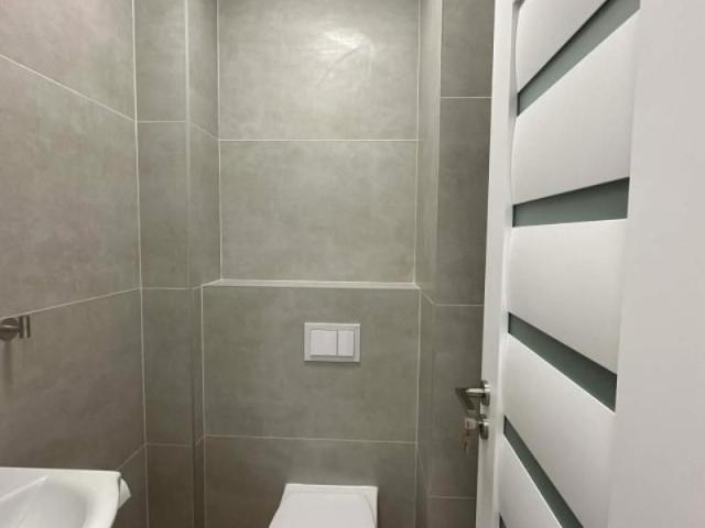 Chirie,Ap.3 camere,Centru Nou a2354
