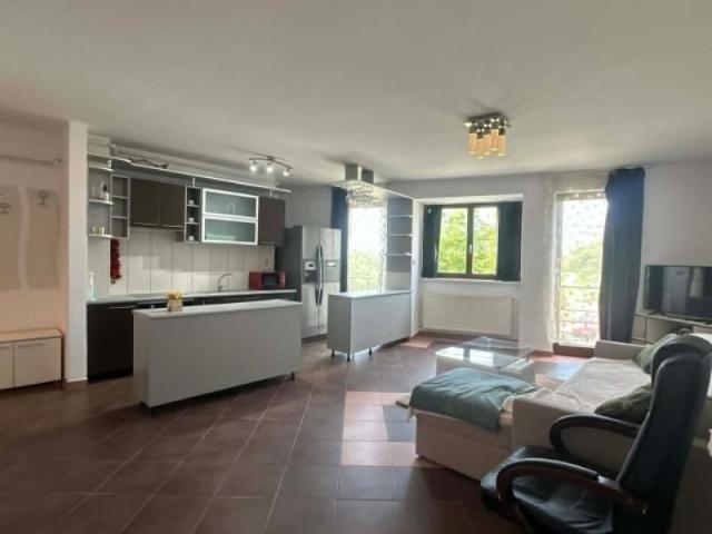 Chirie,Ap.3 camere,Zona Careiului a2404