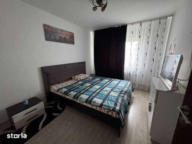 Chirie Apartament 4 camere Mioveni, parter, 2 bai, balcon, Robea