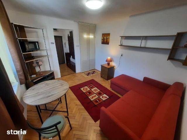 Chirie Apartament 1 camera Et.2 central Satu Mare