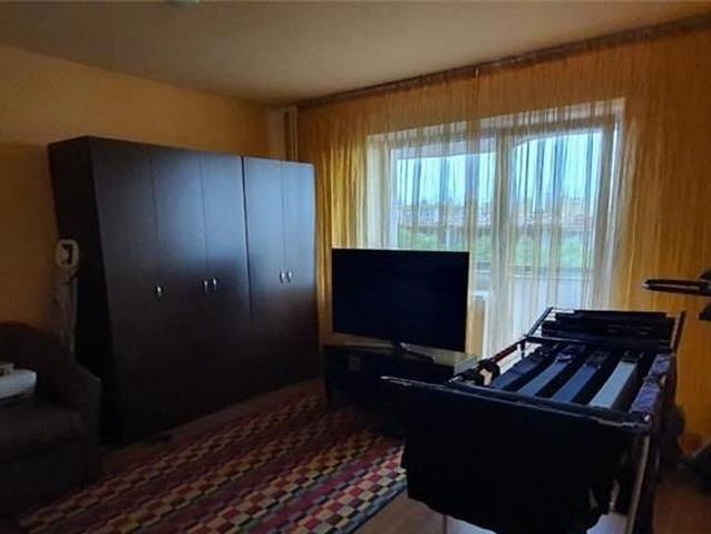 Chirie apartament 2 camere, z.calea aradului h. ramada