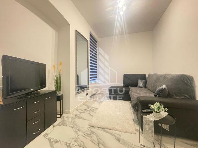 Chirie, Apartament 2 camere Centru, bulevardul Revolut?iei, Teatru