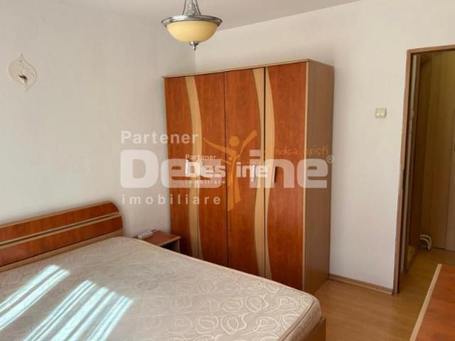 Chirie Apartament 3 camere 70 mp mobilat utilat Drumul Taberei