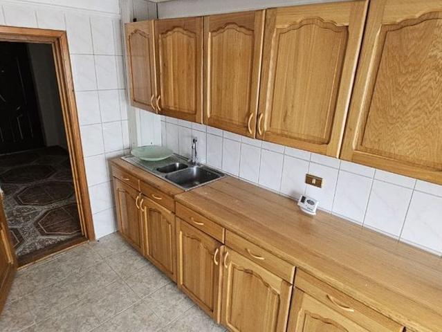 Chirie Apartament 3 Camere Et1 Piata Moldovei Km0