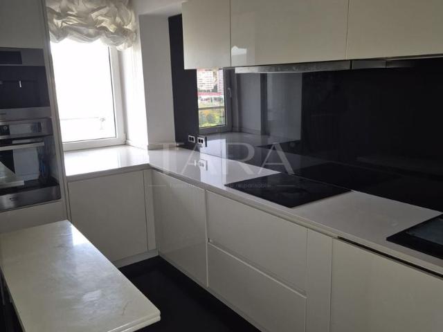 Chirie apartament 3 camere, Plopilor – spațios, modern și luminos