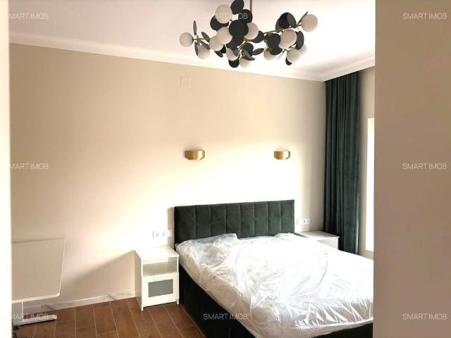 Chirie apartament nou zona Sarmas mobilat utilat 2000lei/luna