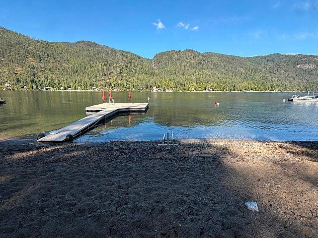 Christiana Lake Front Property