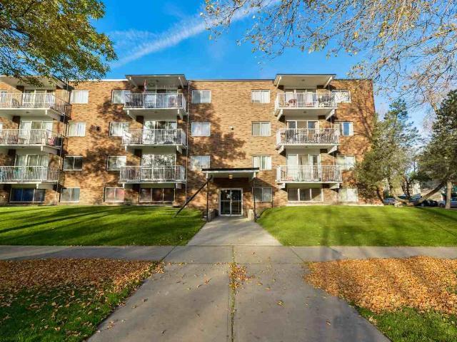 Christopher Arms Studio Apartment for Rent at 10250 115 St Nw, Edmonton, AB T5K 2H1 Oliver