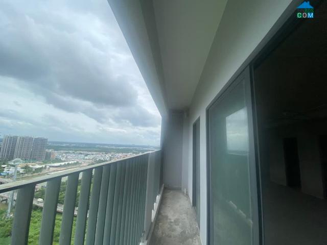 Chuyển nhượng căn hộ 2PN 2WC 80m² 4,8 tỷ bao hết, thô, view Phú Mỹ Hưng SC VIVO, lh 0938839