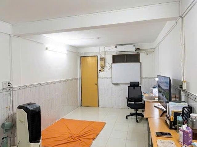 Chung cư Nguyễn Thiện Thuật, QUẬN 3, DT 3.5 x 12.3m 36 m2, giá 2.4 tỷ