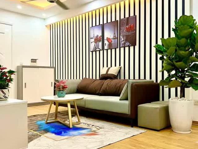 Chung cư CT5 Phạm Văn Đồng Hoàng Quốc Việt Xuân Đỉnh 890tr 50m2 oto đỗ cửa