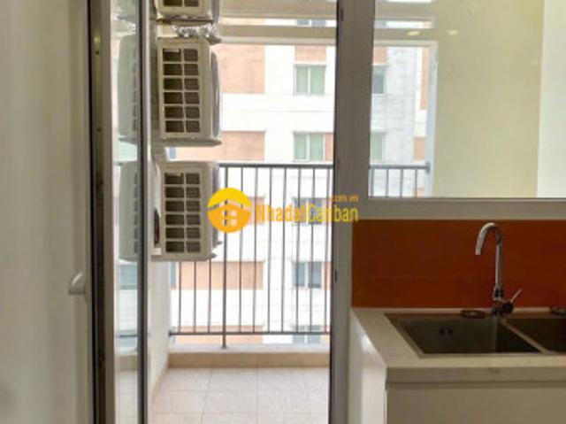 Chung cư eurowindow, hàng xóm cầu tứ liên