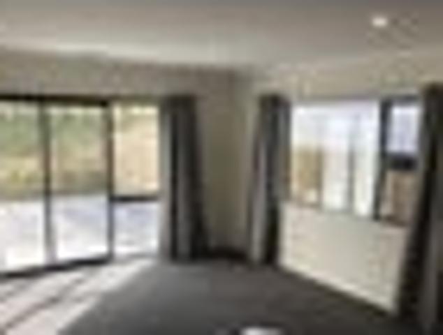 Churton Park, 4 bedrooms, $925 pw